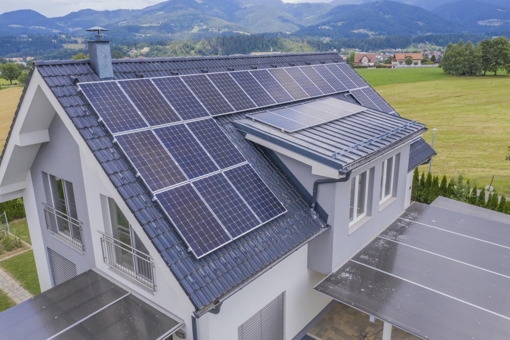 Kit fotovoltaic 10 KW: O soluție energetică eficientă pentru locuința ta